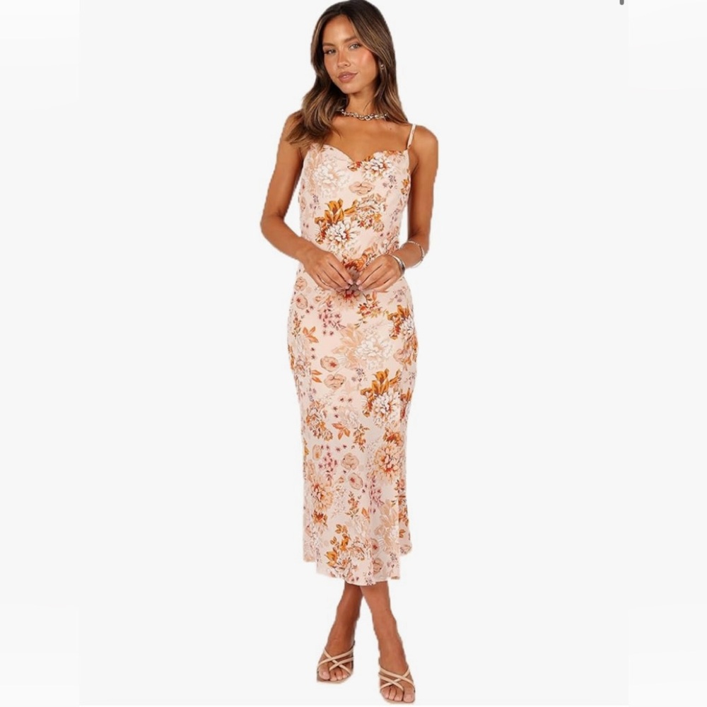 NWOT Petal and Pup Women’s Yelena Dress - Sz 8